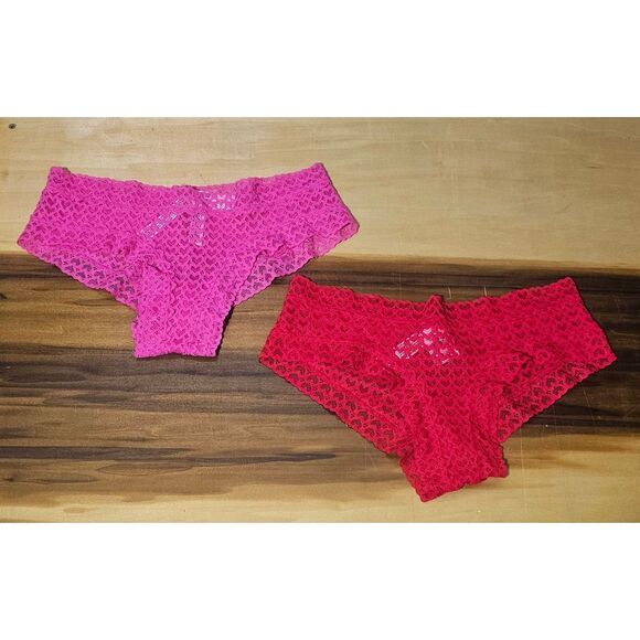 NWT 2 PINK Victoria's Secret Wink Heart Lace Cheeky‎ Panties Red & Pink - Small - Picture 1 of 5